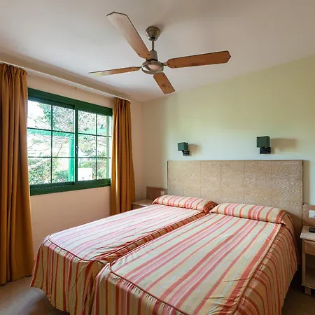 Cordial Sandy Golf Apartment *